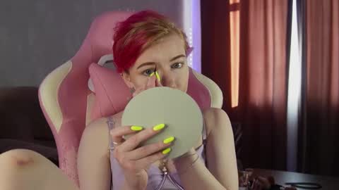 Snapshot of ooliviaa chatting on February 2026 01:23:02 PM Hannah online show from February 2026 01:23:02 PM