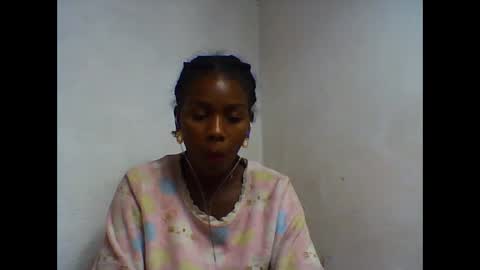Snapshot of oooorazanasoa chatting on June 2026 08:54:01 PM oooorazanasoa online show from June 2026 08:54:01 PM