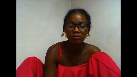 Snapshot of oooorazanasoa chatting on June 2026 09:39:01 PM oooorazanasoa online show from June 2026 09:39:01 PM