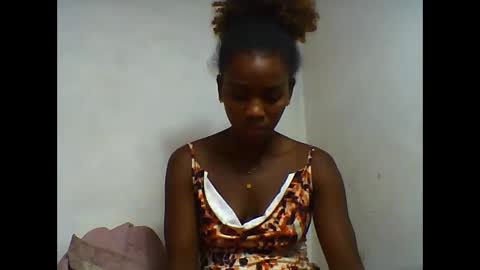 Snapshot of oooorazanasoa chatting on June 2026 08:58:02 AM oooorazanasoa online show from June 2026 08:58:02 AM