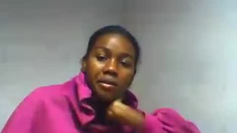 Snapshot of oooorazanasoa chatting on June 2026 08:14:02 AM oooorazanasoa online show from June 2026 08:14:02 AM