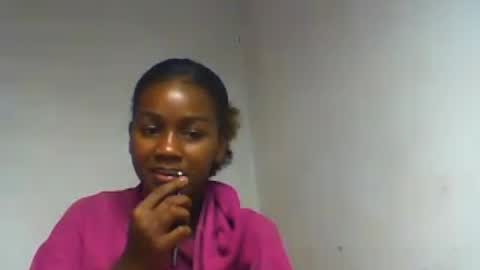 Snapshot of oooorazanasoa chatting on June 2026 09:58:02 AM oooorazanasoa online show from June 2026 09:58:02 AM