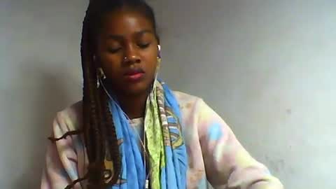 Snapshot of oooorazanasoa chatting on June 2026 10:36:01 PM oooorazanasoa online show from June 2026 10:36:01 PM