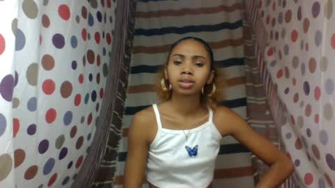 Snapshot of oooosoavizara chatting on July 2026 06:36:01 PM oooosoavizara online show from July 2026 06:36:01 PM