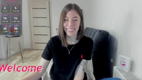 Snapshot of oops_britney chatting on January 2025 10:50:01 AM Britney online show from January 2025 10:50:01 AM