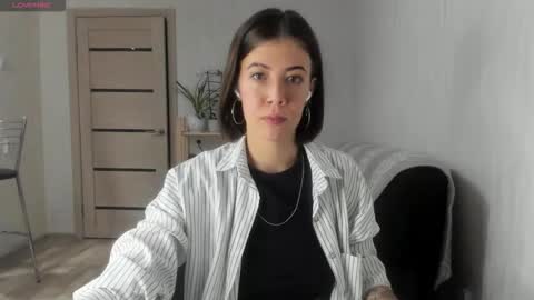 Snapshot of oops_britney chatting on October 2025 05:55:01 PM Britney online show from October 2025 05:55:01 PM