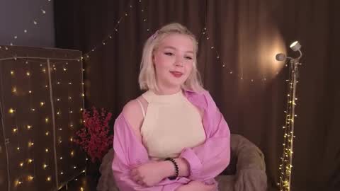 Annie online show from February 2026 04:58:02 PM