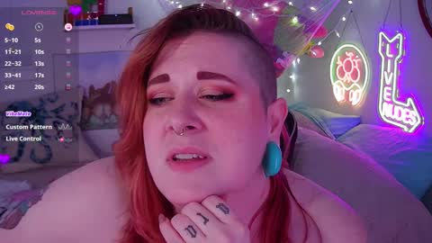 Snapshot of opalreigning chatting on January 2025 09:59:02 AM Opal online show from January 2025 09:59:02 AM