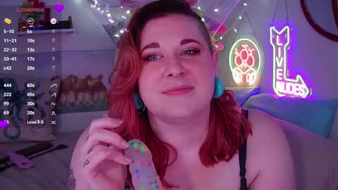 Snapshot of opalreigning chatting on January 2025 01:45:02 PM Opal online show from January 2025 01:45:02 PM