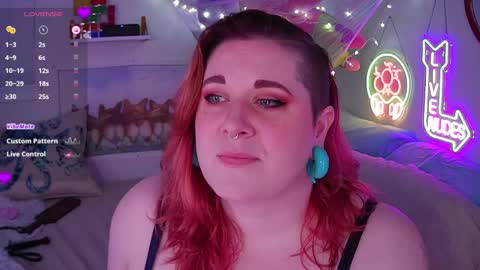 Snapshot of opalreigning chatting on February 2025 08:27:02 AM Opal online show from February 2025 08:27:02 AM