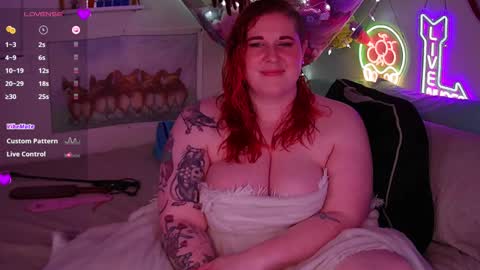 Snapshot of opalreigning chatting on October 2025 07:50:02 AM Opal online show from October 2025 07:50:02 AM