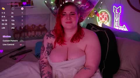 Snapshot of opalreigning chatting on November 2025 10:13:02 AM Opal online show from November 2025 10:13:02 AM