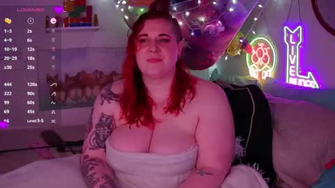 Snapshot of opalreigning chatting on November 2025 11:20:02 AM Opal online show from November 2025 11:20:02 AM