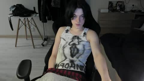 Bella and John online show from June 2026 08:48:02 PM