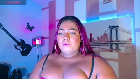 OpraxBell online show from December 2025 01:33:02 AM