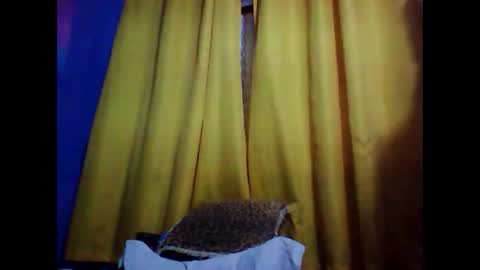 Snapshot of opree_pirocudo chatting on May 2026 06:32:03 AM Opree online show from May 2026 06:32:03 AM