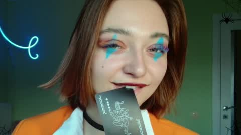 Melani  online show from October 2025 09:22:01 AM