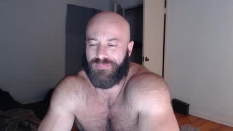 Snapshot of oregon87 chatting on December 2024 03:58:01 AM The Oregon Lumberjack online show from December 2024 03:58:01 AM