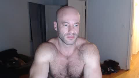 Snapshot of oregon87 chatting on February 2025 01:21:02 PM The Oregon Lumberjack online show from February 2025 01:21:02 PM