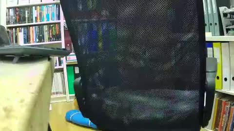 Snapshot of oren57 chatting on December 2024 04:14:02 PM oren online show from December 2024 04:14:02 PM