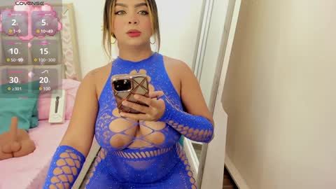 Oriana online show from January 2025 04:47:01 AM