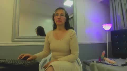 Oriana  online show from March 2026 11:28:02 AM