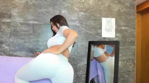 Snapshot of oriana_olsen chatting on February 2026 02:51:01 AM Oriana online show from February 2026 02:51:01 AM