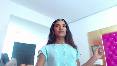 Snapshot of orianadollx chatting on December 2024 01:41:02 PM Oriana online show from December 2024 01:41:02 PM