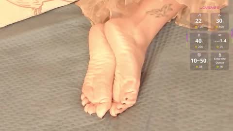 Snapshot of orianna_reed chatting on March 2026 12:14:01 AM oriana online show from March 2026 12:14:01 AM