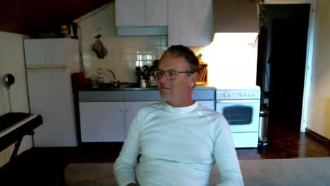 Snapshot of orimalike chatting on January 2025 03:01:02 PM orimalike online show from January 2025 03:01:02 PM