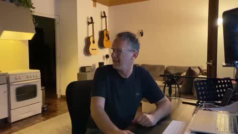 Snapshot of orimalike chatting on February 2025 09:26:02 PM orimalike online show from February 2025 09:26:02 PM