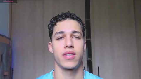 Orionblaze 69  online show from November 2025 06:08:01 PM