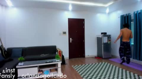 Fansly and Instagram -  online show from January 2025 08:18:02 AM