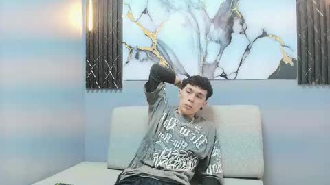orus_241 online show from October 2025 08:18:01 PM