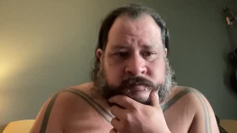 Snapshot of oscar_valentine chatting on April 2026 06:57:01 PM oscar_valentine online show from April 2026 06:57:01 PM