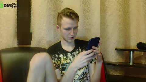 Snapshot of oscar_wildy chatting on April 2026 11:03:01 PM Oscar online show from April 2026 11:03:01 PM