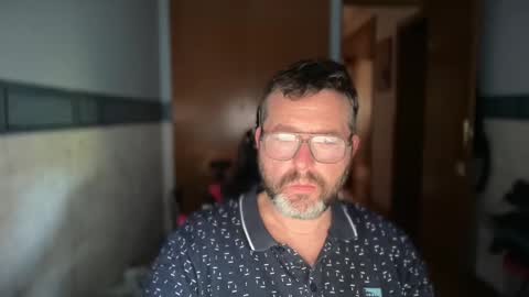 Snapshot of oscarbcncat chatting on May 2026 04:23:02 PM oscarbcncat online show from May 2026 04:23:02 PM