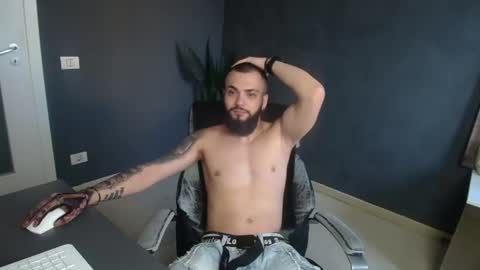 OscarWills online show from June 2026 03:40:01 AM