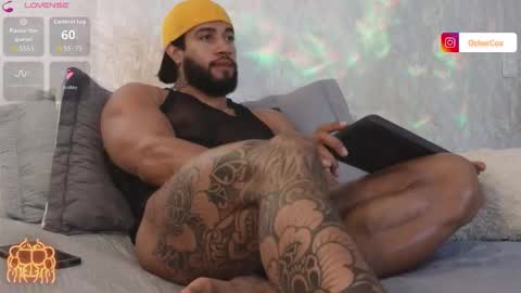 Snapshot of osher_cox chatting on March 2026 03:02:01 AM osher_cox online show from March 2026 03:02:01 AM