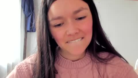 Snapshot of osiris_2546 chatting on January 2025 06:03:02 PM Osiris online show from January 2025 06:03:02 PM