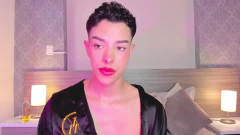 Osirismansour online show from December 2024 01:43:01 AM