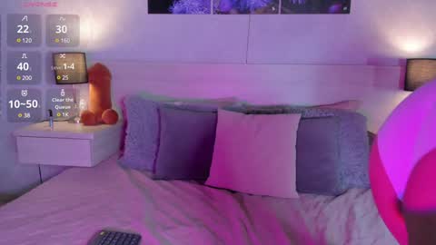 Osirismansour online show from December 2024 10:39:01 PM