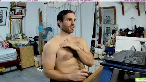 Snapshot of osito_blanco chatting on March 2026 11:00:01 PM Osito Blanco online show from March 2026 11:00:01 PM