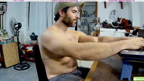 Snapshot of osito_blanco chatting on March 2026 04:35:01 AM Osito Blanco online show from March 2026 04:35:01 AM