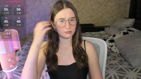 Leliana online show from November 2025 04:13:02 PM