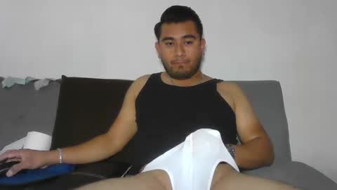 oskregal online show from December 2024 09:29:02 PM