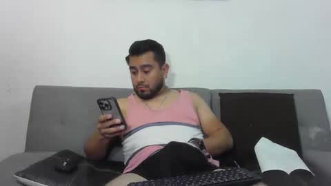 oskregal online show from November 2025 02:00:01 AM