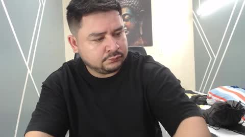 Snapshot of oso_gael chatting on January 2025 05:18:01 PM Bear Gael online show from January 2025 05:18:01 PM