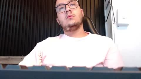 Snapshot of osomalicioso chatting on September 2025 04:50:02 AM juan online show from September 2025 04:50:02 AM