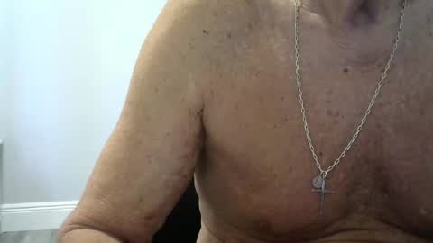 Ossi online show from February 2026 04:48:01 PM